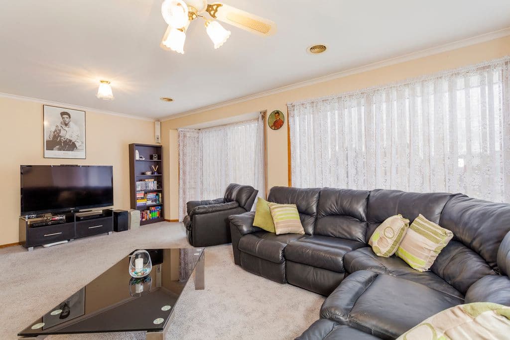 3 Moyston Grove, CORIO VIC 3214, Corio - Thumbnail 2