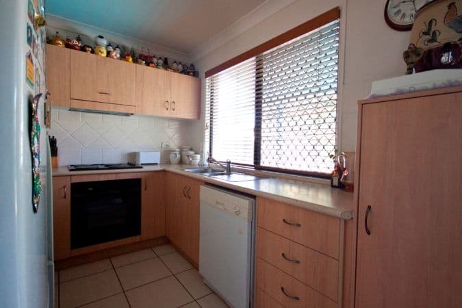 23 Dudley Street, Chinchilla, QLD, 4413, Chinchilla - Thumbnail 3