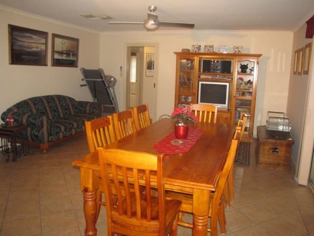 10 Huckstepp Court, BERRI SA 5343, Berri - Thumbnail 4