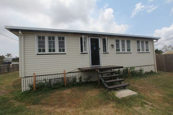 7 Innes Drive, DEERAGUN QLD 4818, Deeragun - Thumbnail 2