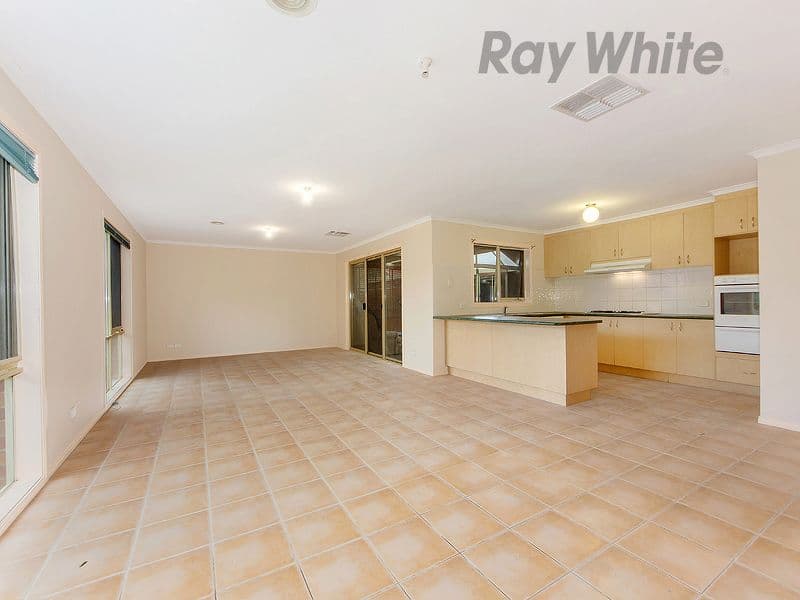 57 Manchester Drive, Sydenham VIC 3037, Sydenham - Thumbnail 2
