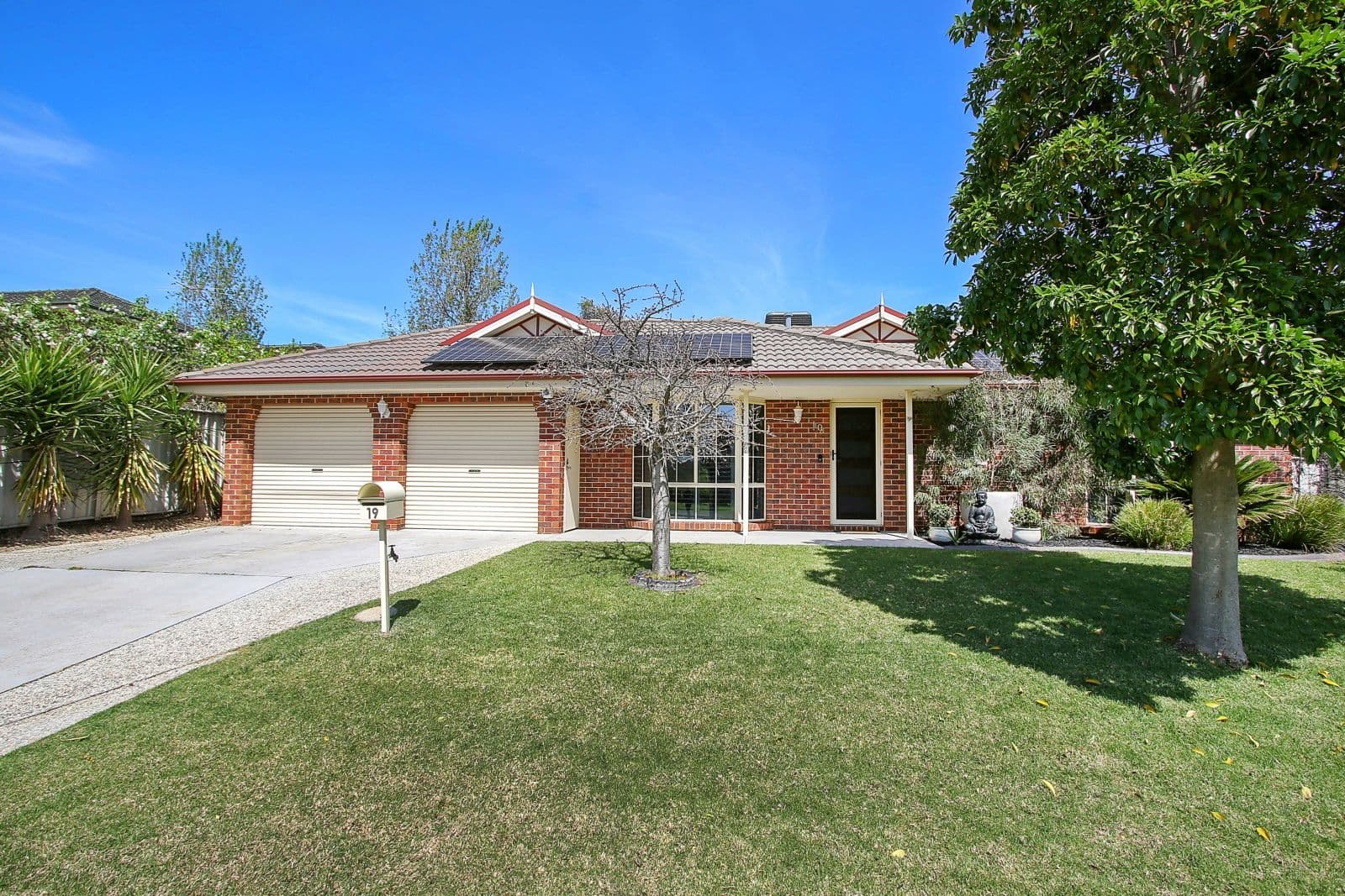 19 Donnolley Court, Lavington NSW 2641, Lavington - Image 1