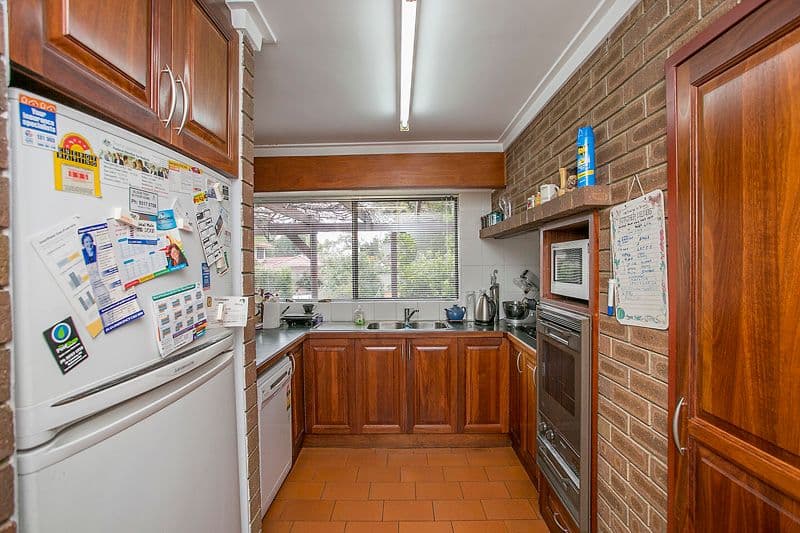 11 Tella Street, GOOSEBERRY HILL WA 6076, Gooseberry Hill - Thumbnail 4