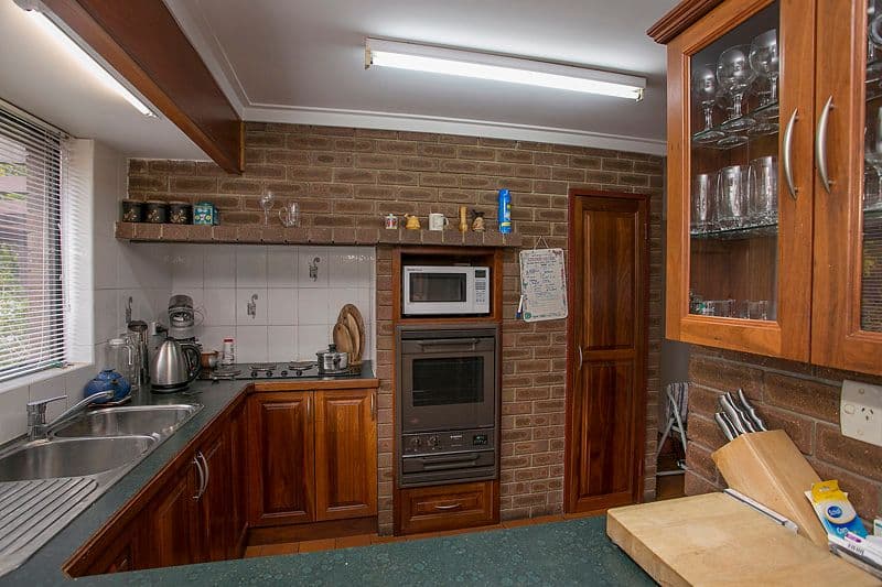 11 Tella Street, GOOSEBERRY HILL WA 6076, Gooseberry Hill - Thumbnail 5