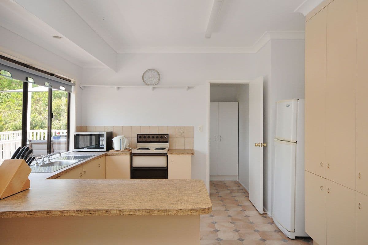 9 Spies Court, MOUNT LOFTY QLD 4350, Mount Lofty - Thumbnail 4