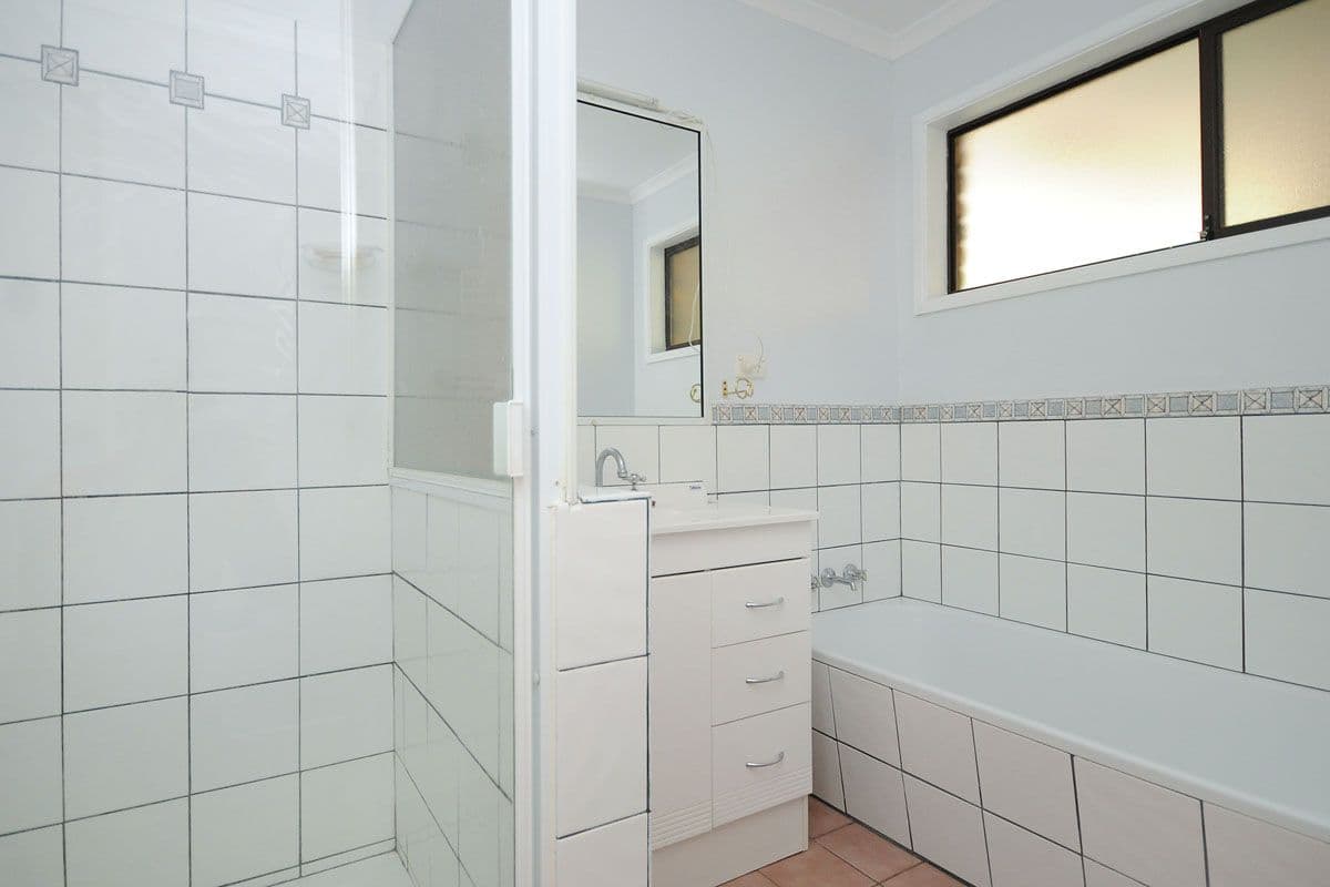 9 Spies Court, MOUNT LOFTY QLD 4350, Mount Lofty - Thumbnail 8