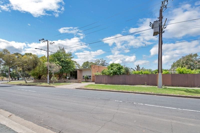 29 Gordon Avenue, Clearview SA 5085, Clearview - Thumbnail 4