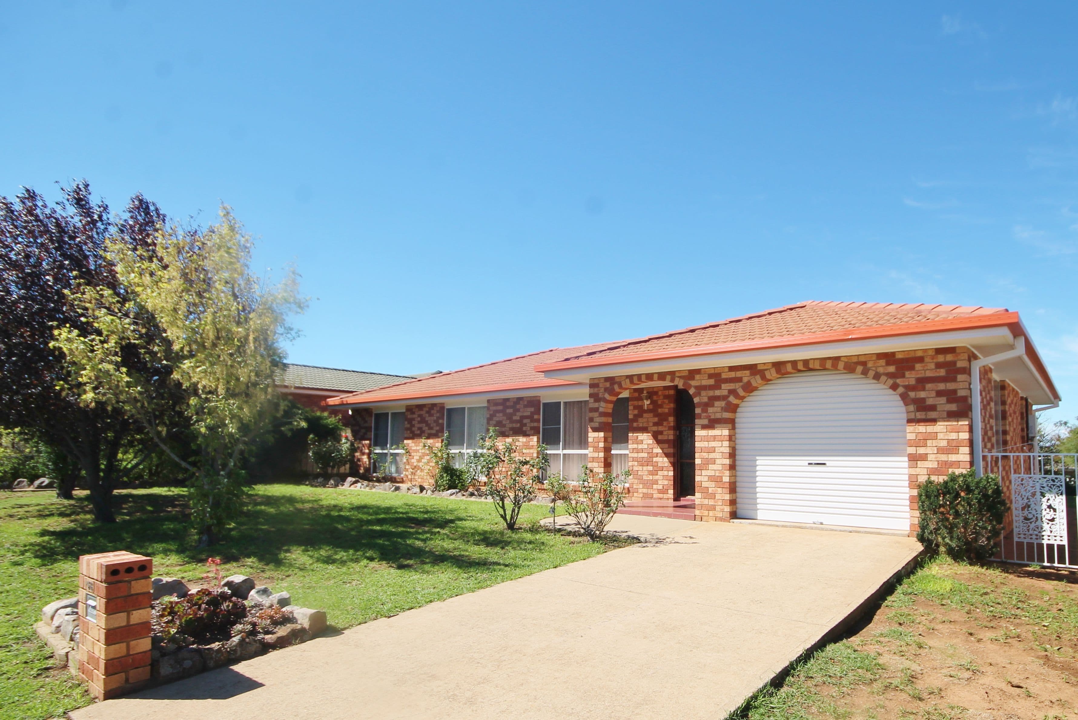 56 Back Creek Road, Young - Image 1