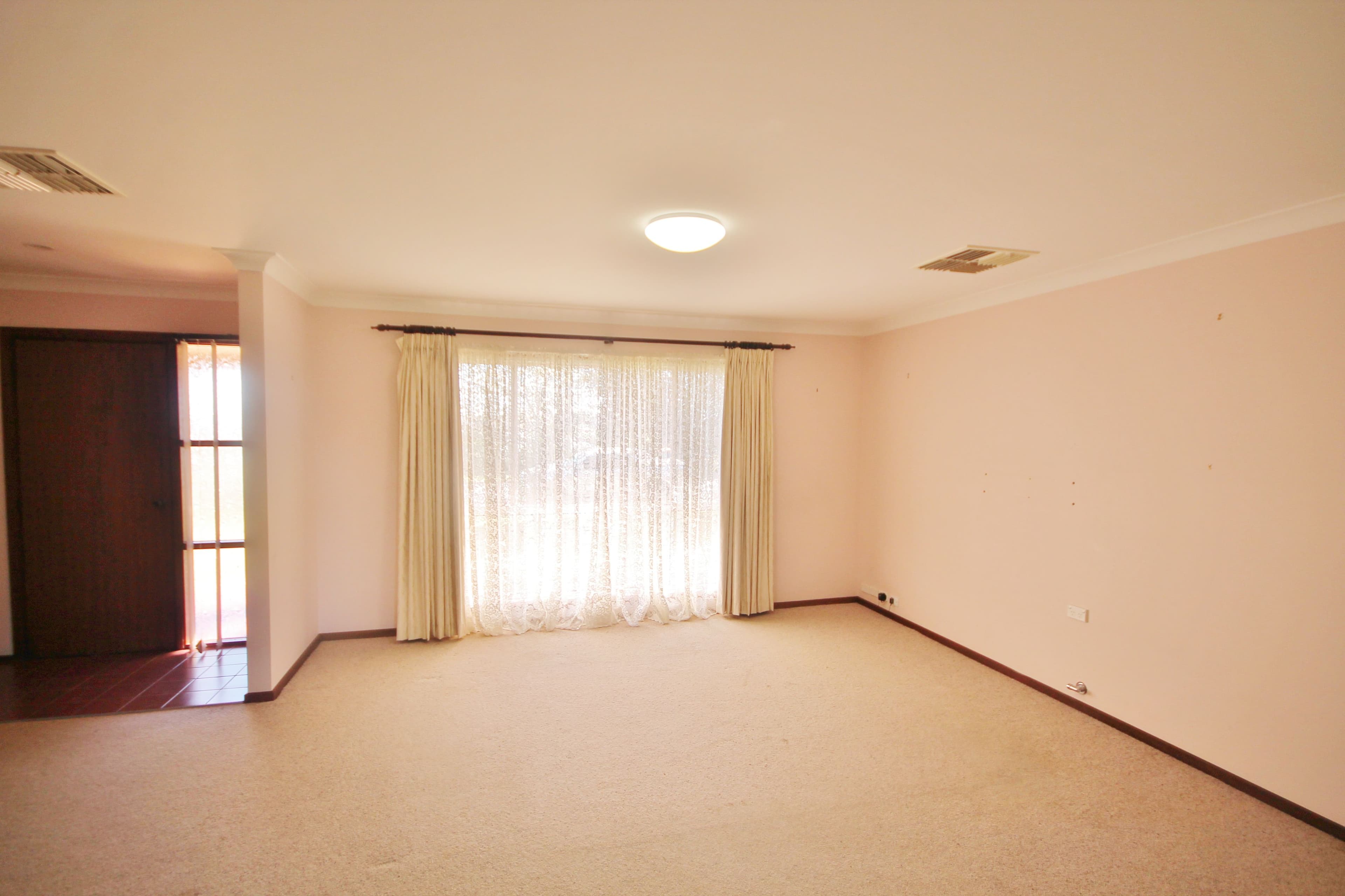 56 Back Creek Road, Young - Thumbnail 6