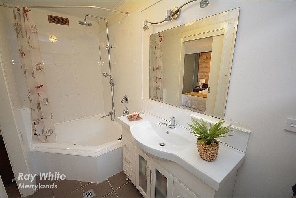 50 Grevillea Crescent, Greystanes NSW 2145, Greystanes - Thumbnail 8