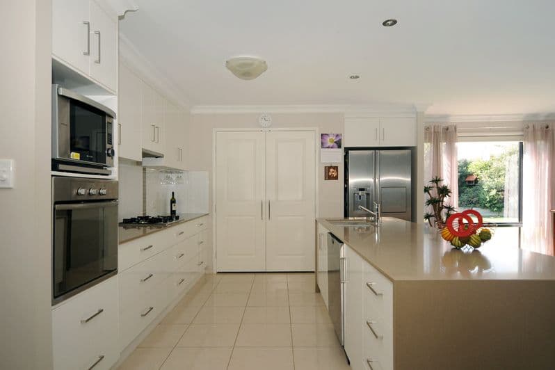 35 Nioka Drive, Highfields QLD 4352, Highfields - Thumbnail 4