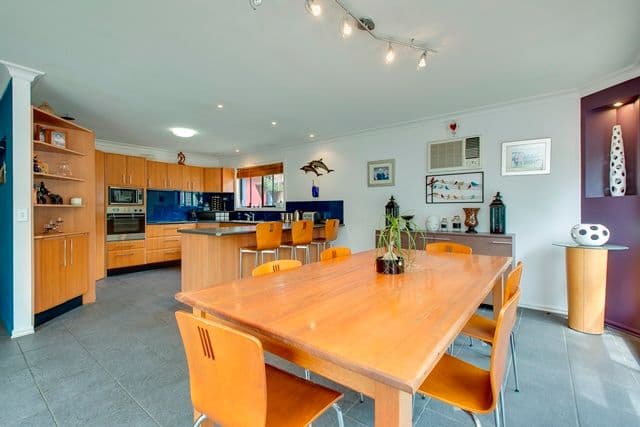 10 Melissa Court, Cowes VIC 3922, Cowes - Thumbnail 2