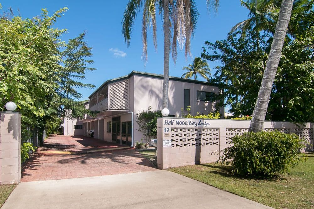 17 Rutherford Street, Yorkeys Knob QLD 4878, Yorkeys Knob - Thumbnail 2