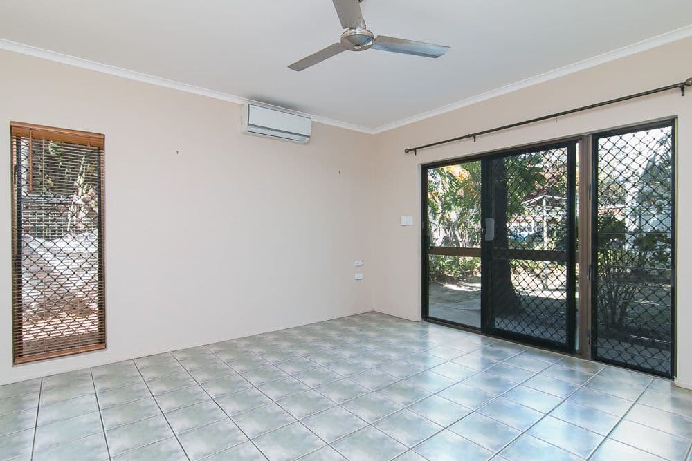 17 Rutherford Street, Yorkeys Knob QLD 4878, Yorkeys Knob - Thumbnail 5