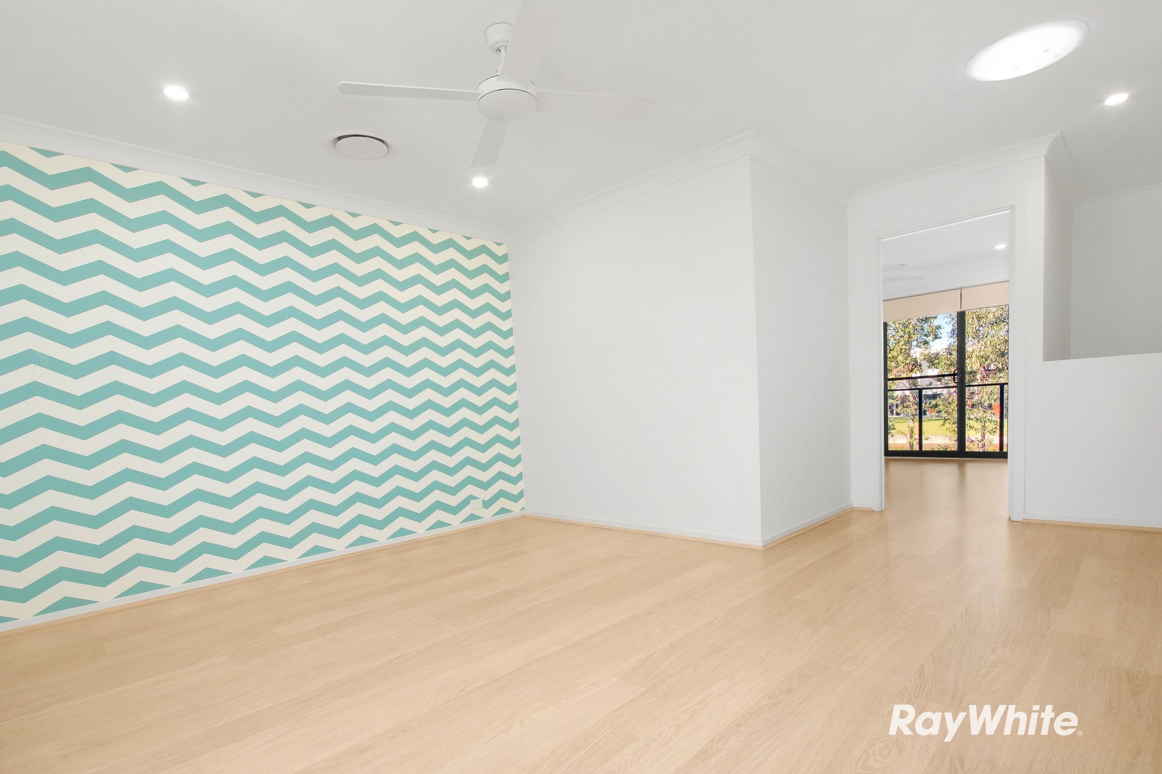 26 Greenbank Drive, Blacktown NSW 2148, Blacktown - Thumbnail 4