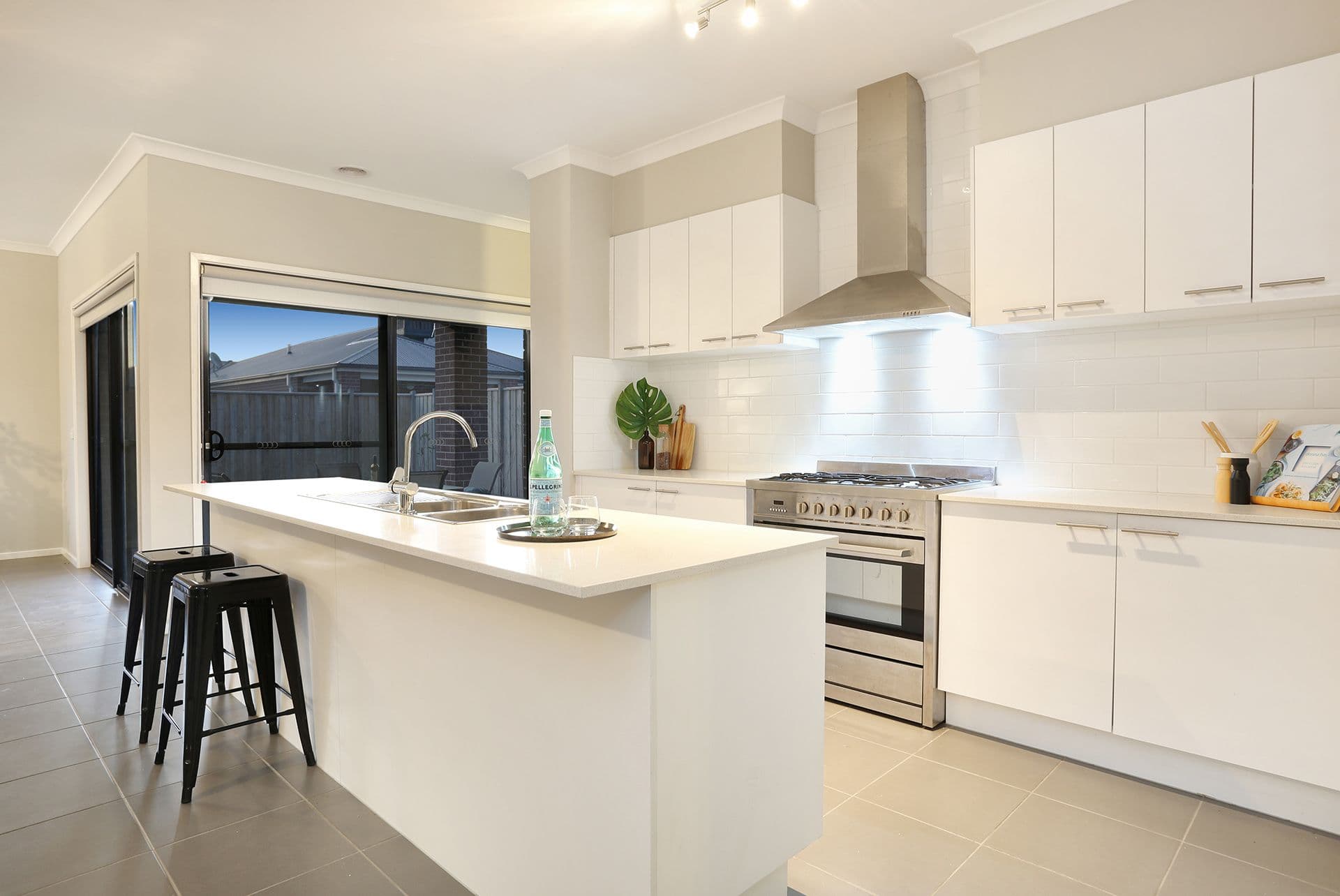 29 Raglan Circuit, Point Cook VIC 3030, Point Cook - Thumbnail 6