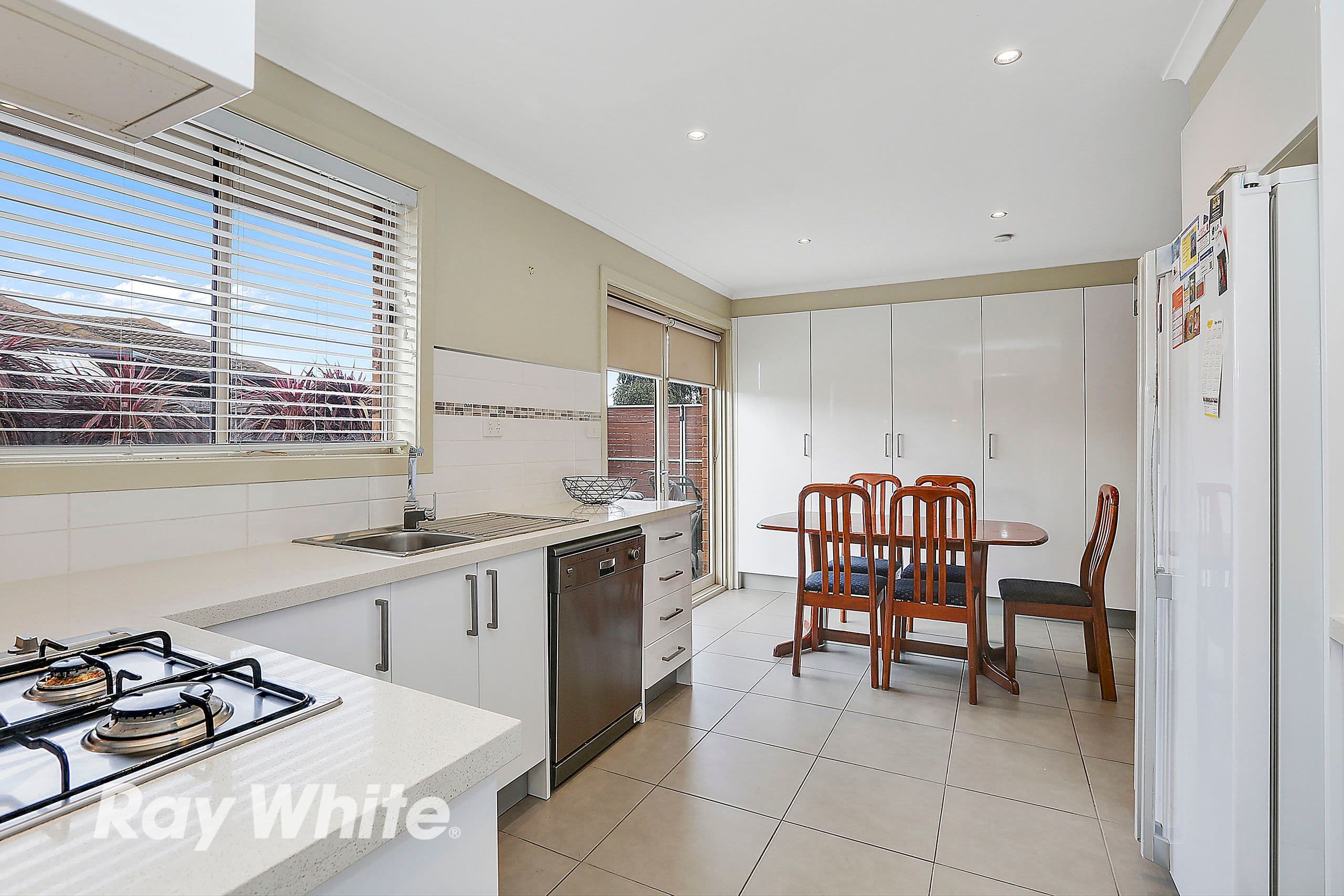 6 Vickers Court, Corio VIC 3214, Corio - Thumbnail 3