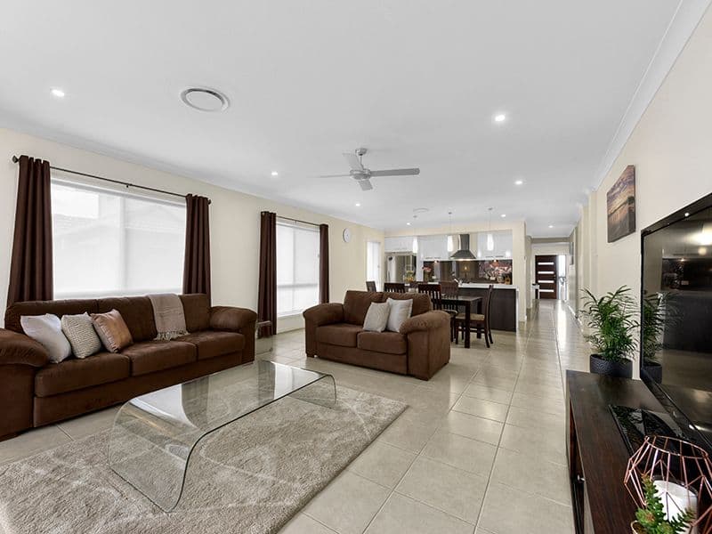 20 Cowen Terrace, North Lakes QLD 4509, North Lakes - Thumbnail 3