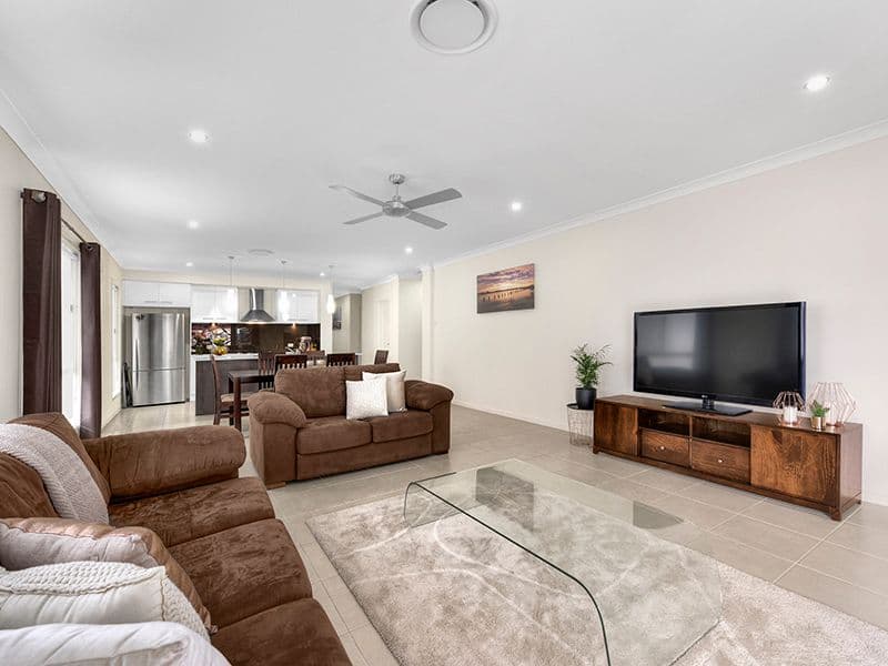 20 Cowen Terrace, North Lakes QLD 4509, North Lakes - Thumbnail 4