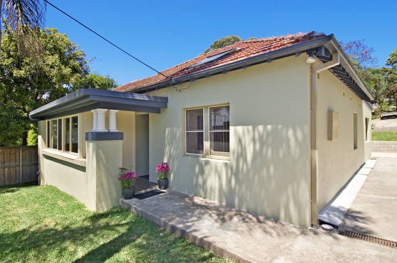 111 Frenchs Forest Road, SEAFORTH NSW 2092, Seaforth - Thumbnail 3