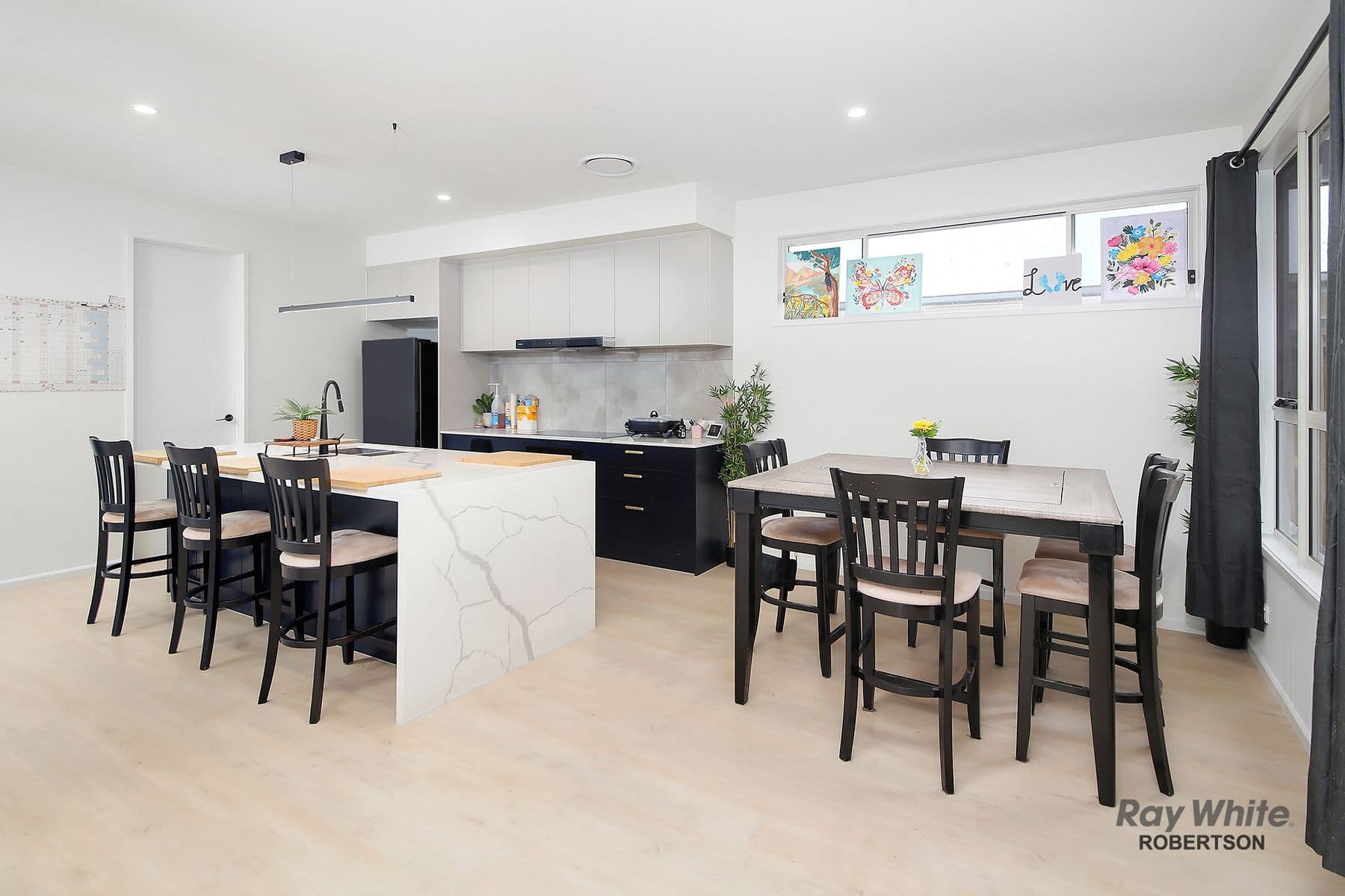 28 Garden Road, Greenbank QLD 4124, Greenbank - Thumbnail 4
