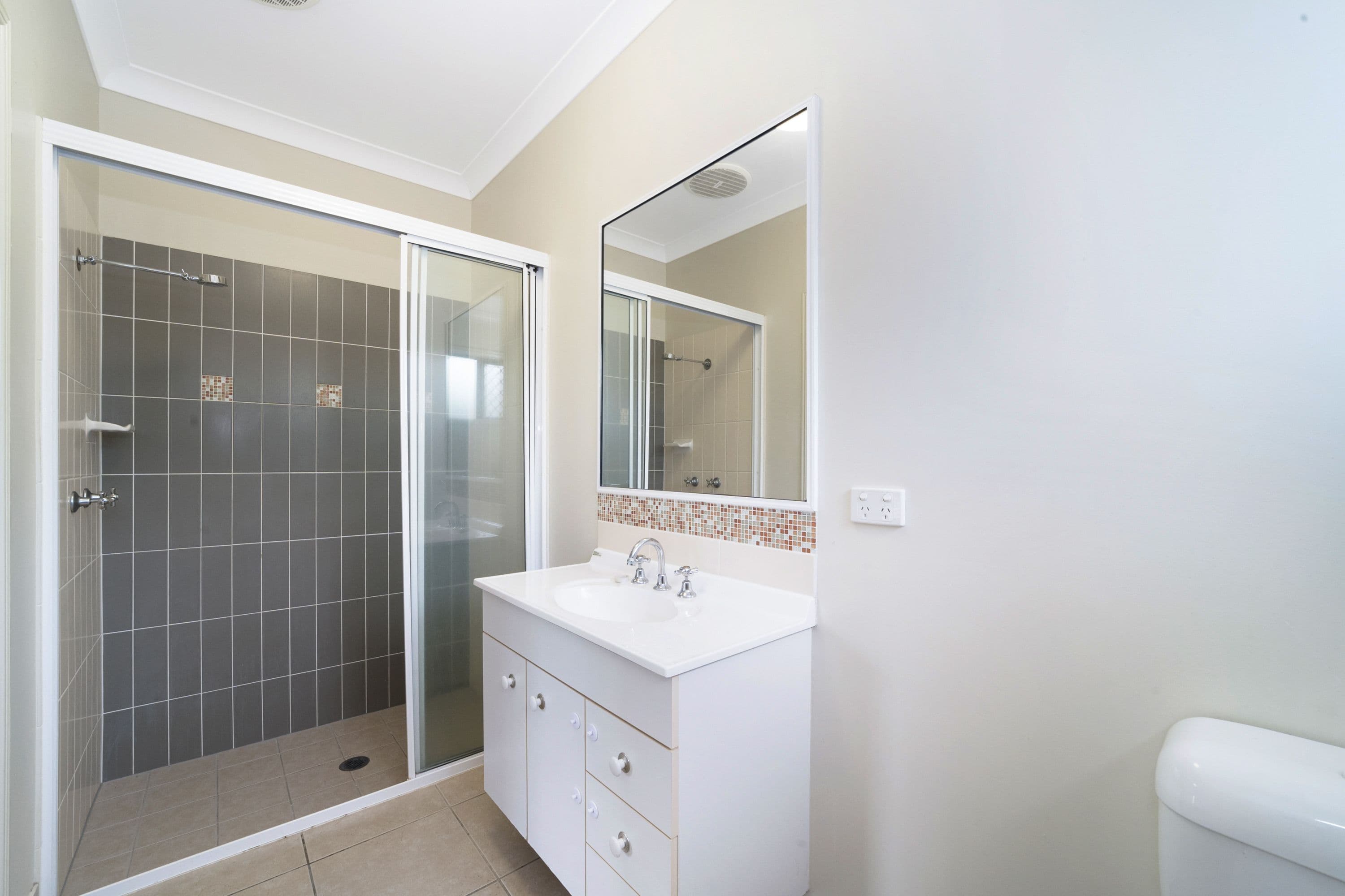 1 Aquamarine Drive, Kirwan QLD 4817, Kirwan - Thumbnail 7
