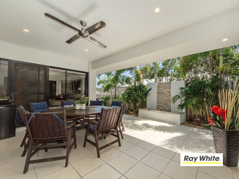 9 Helidon Grove, ORMEAU QLD 4208, Ormeau - Thumbnail 2