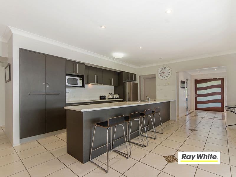 9 Helidon Grove, ORMEAU QLD 4208, Ormeau - Thumbnail 6