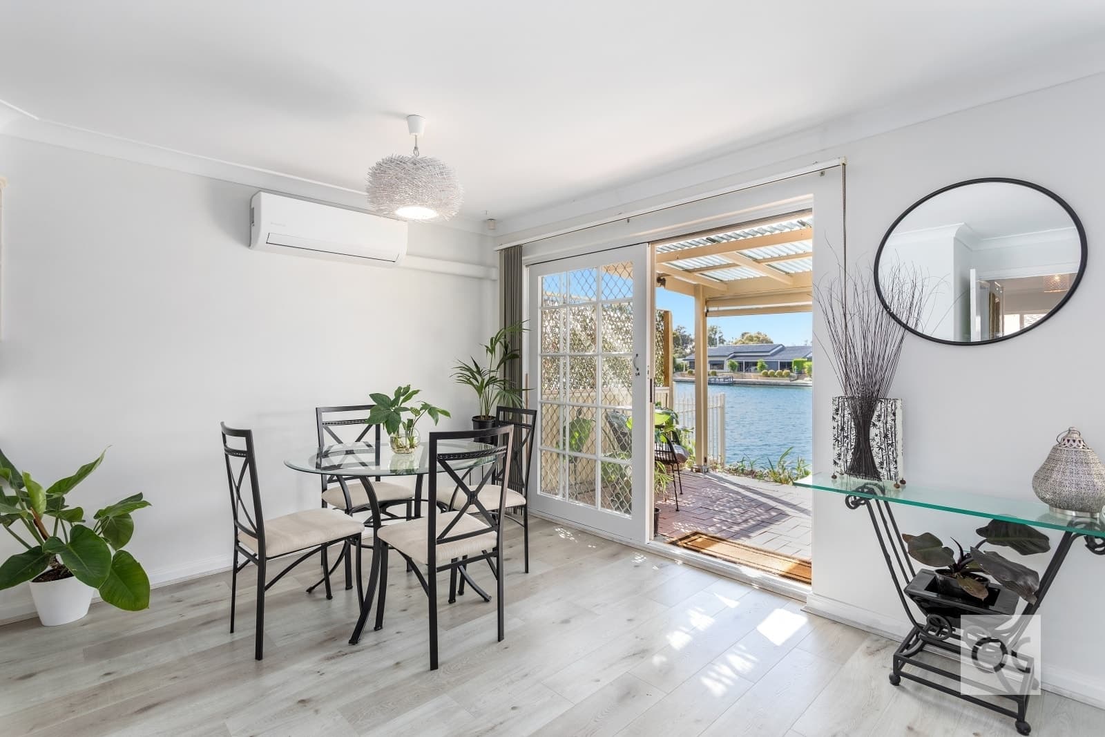 3/5 Redsails Court, West Lakes Shore - Thumbnail 4