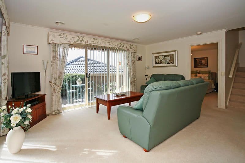 60 Barwon Boulevard, HIGHTON VIC 3216, Highton - Thumbnail 2