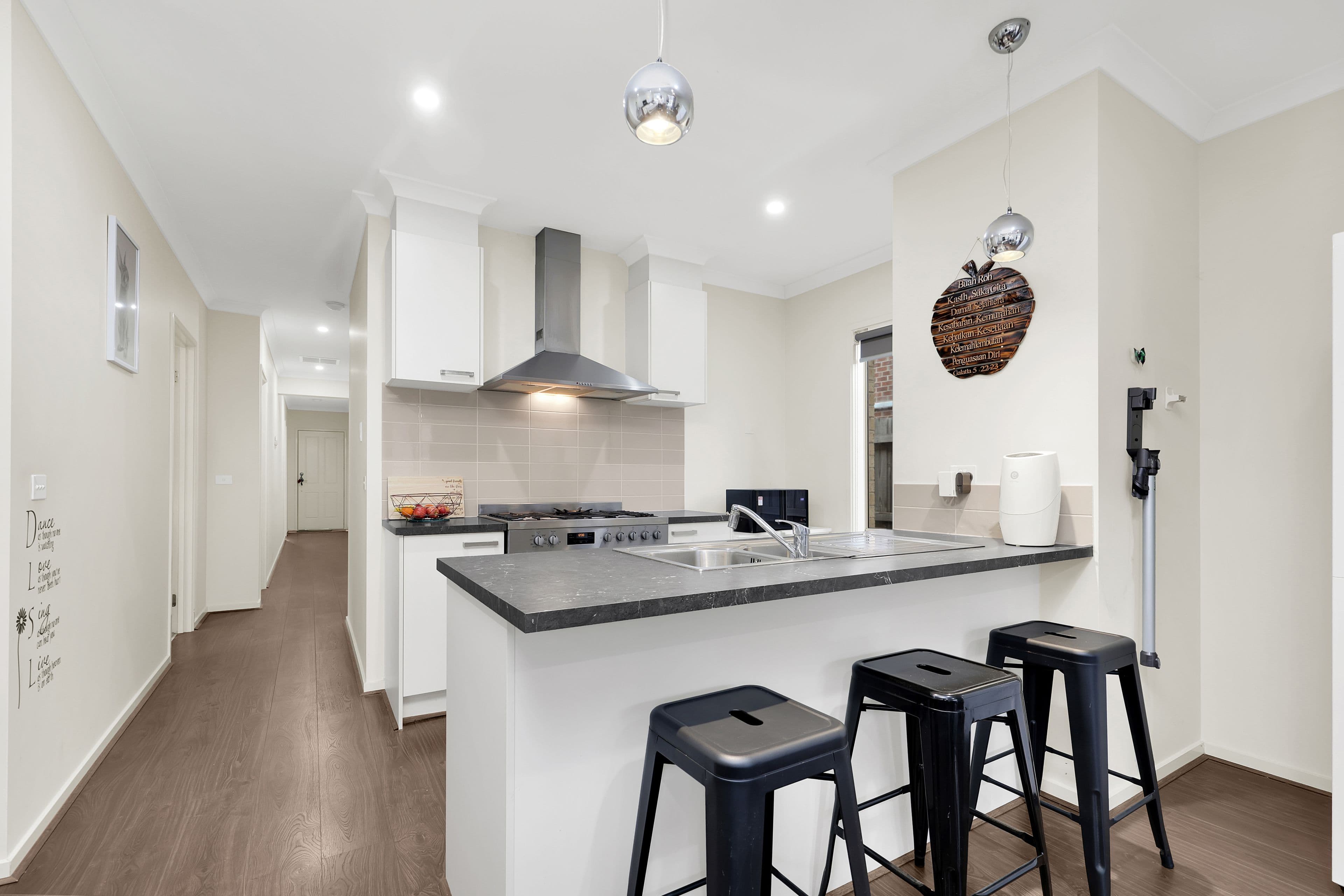 66 Sissinghurst Parade, Mernda VIC 3754, Mernda - Thumbnail 3