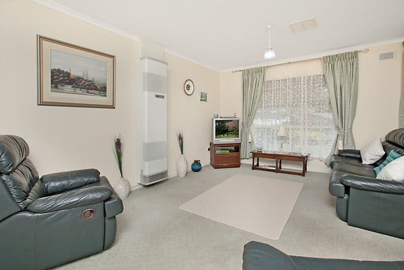 38 Wynn Vale Drive, GULFVIEW HEIGHTS SA 5096, Gulfview Heights - Thumbnail 5
