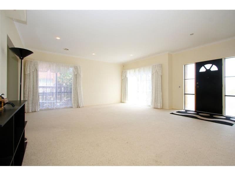 8 Blau Street, BUNDOORA VIC 3083, Bundoora - Thumbnail 3