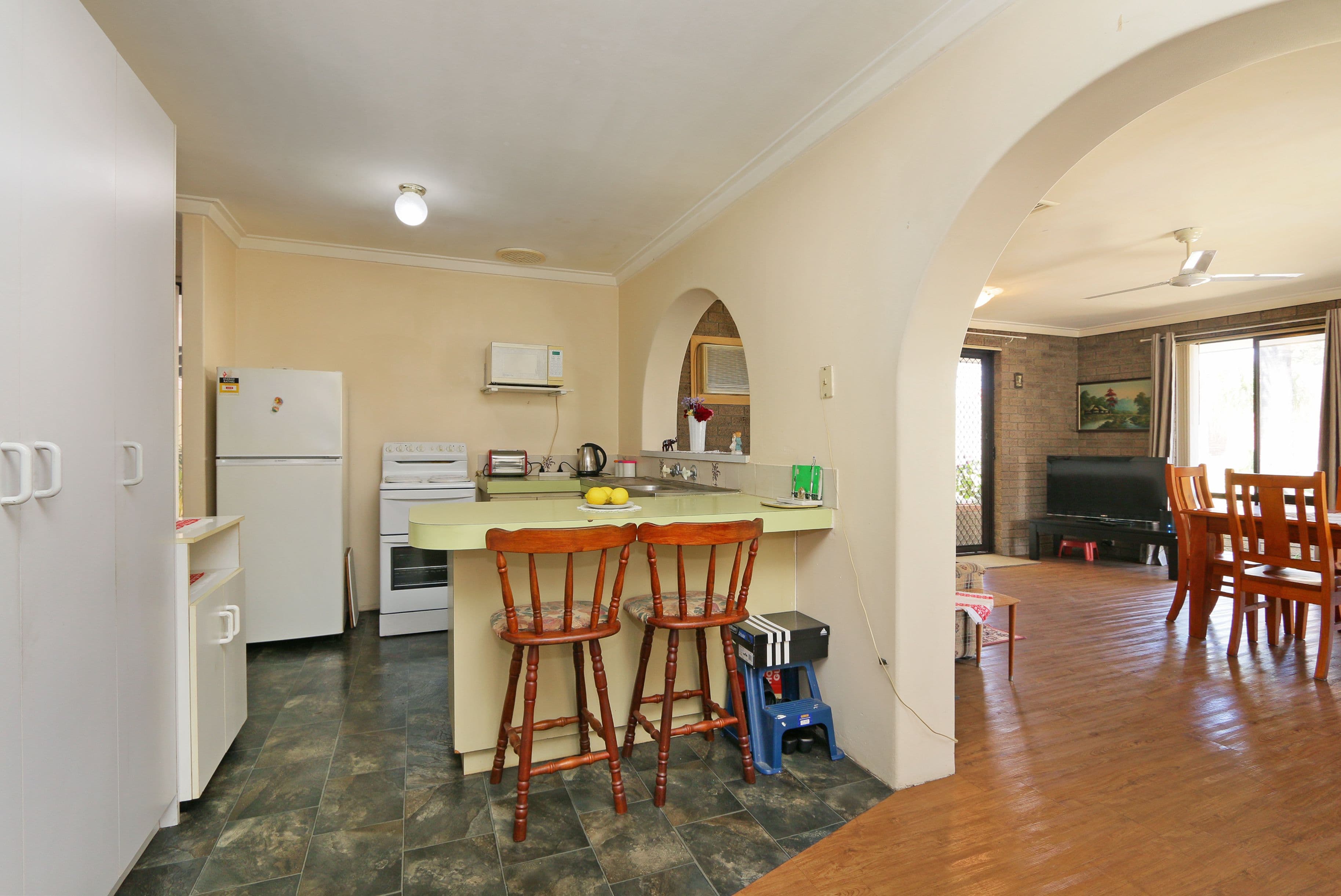 59 Ashburton Drive, Gosnells WA 6110, Gosnells - Thumbnail 7