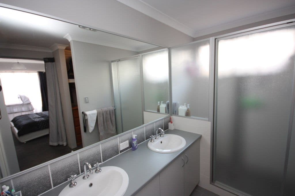 3 Dennart Street, CAVERSHAM WA 6055, Caversham - Thumbnail 5