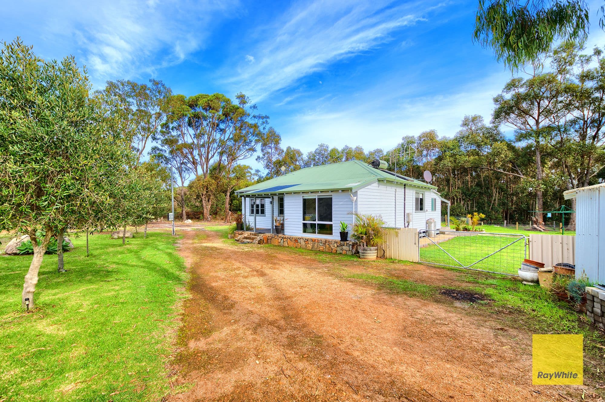82 Gledhow West Road, Robinson WA 6330, Robinson - Thumbnail 2