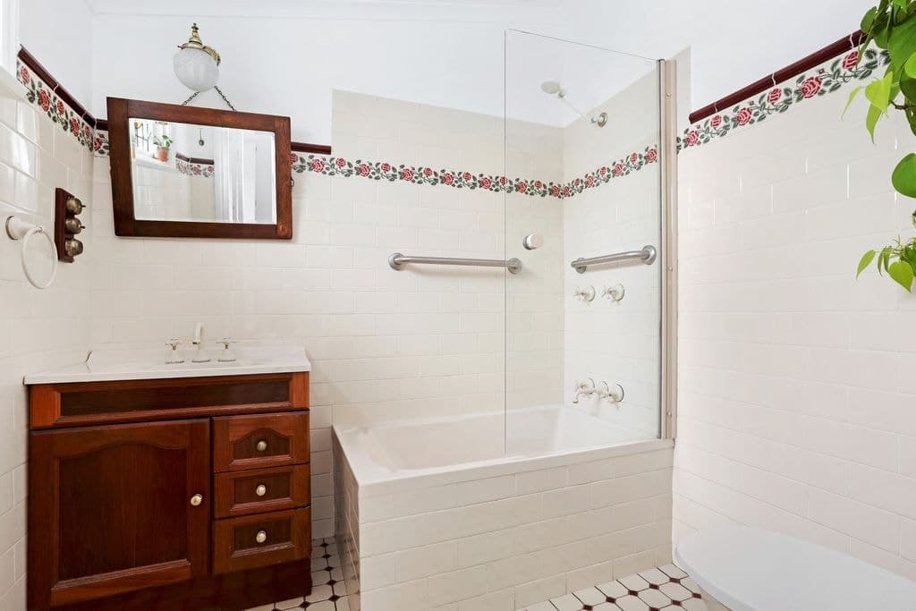 10 Terminus Street, Petersham - Thumbnail 5