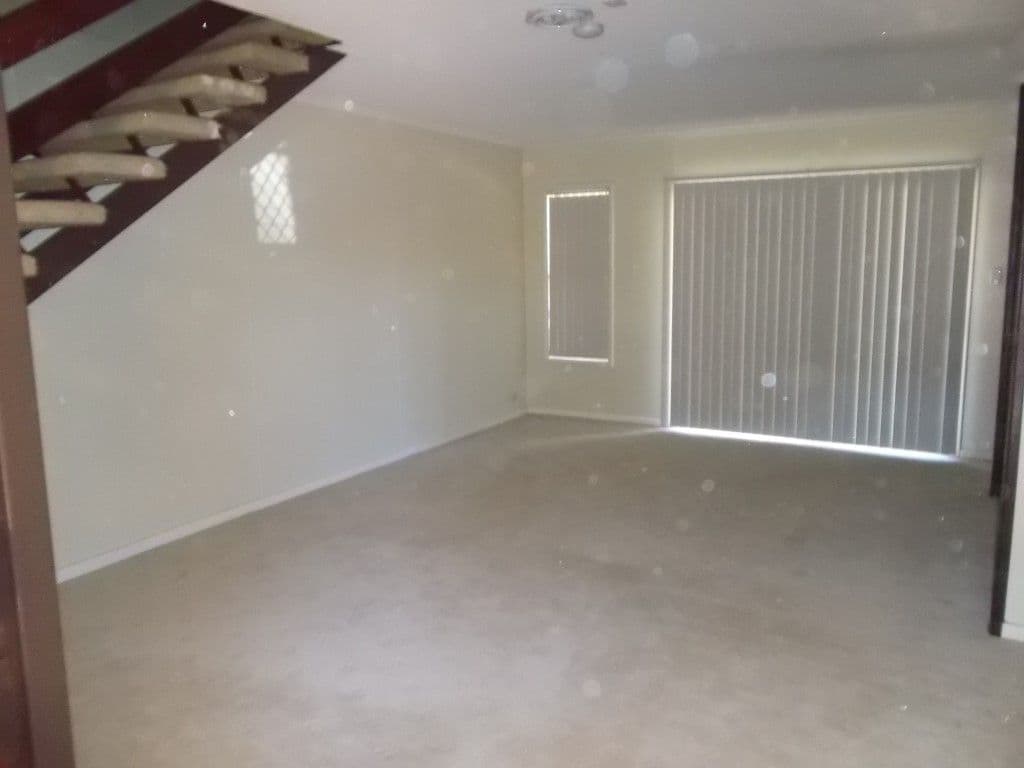 6 Ellery Way, SOUTH HEDLAND WA 6722, South Hedland - Thumbnail 2