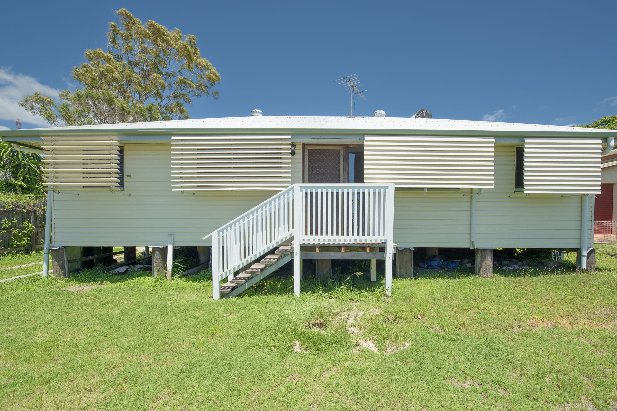 143 Off Street, South Gladstone QLD 4680, South Gladstone - Thumbnail 2