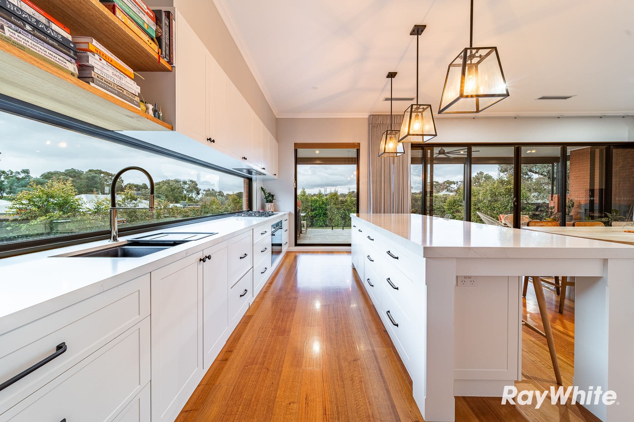 14 Elwood Drive, Strathdale VIC 3550, Strathdale - Thumbnail 3