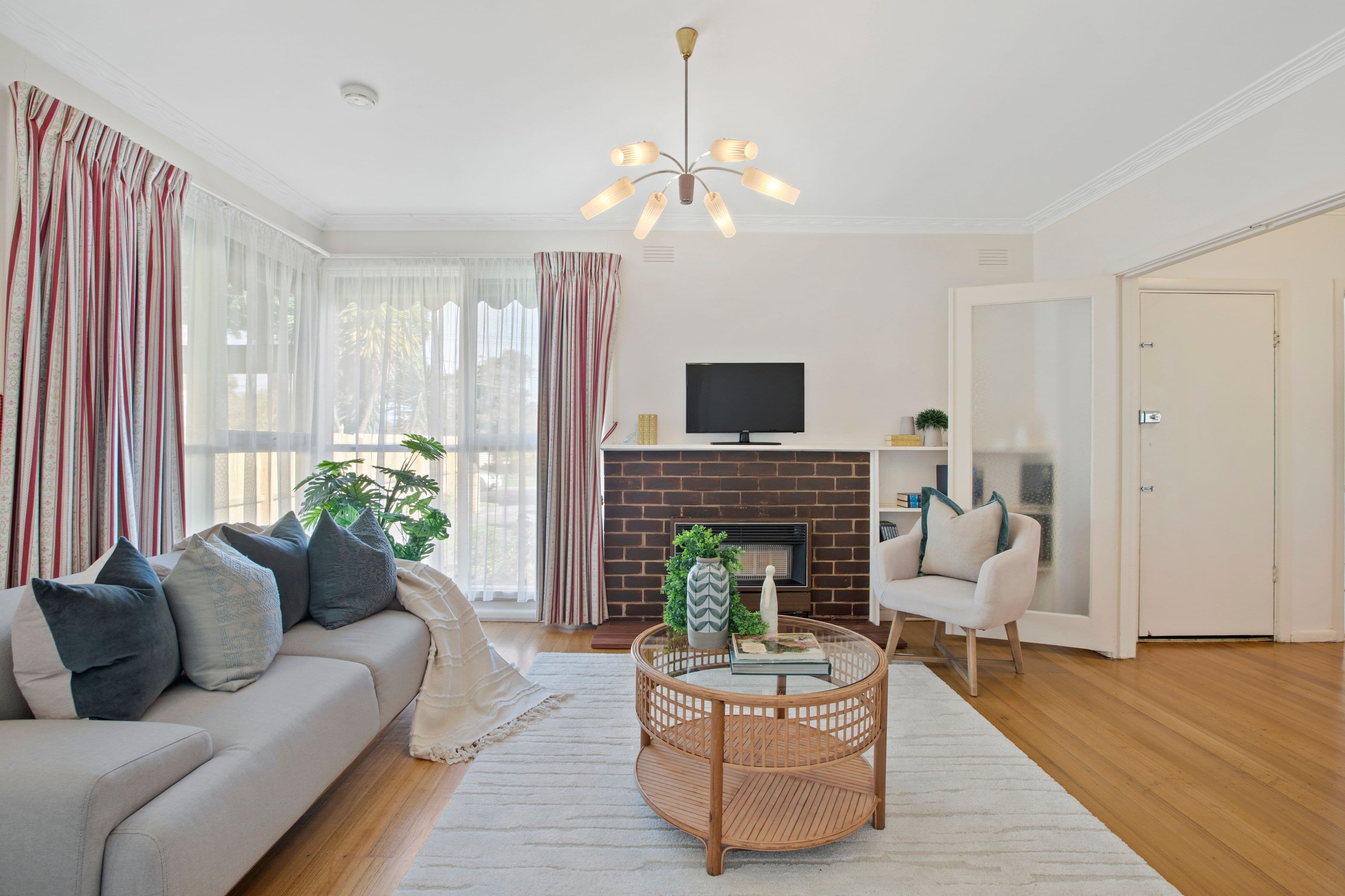 5 Cox Street, Cheltenham VIC 3192, Cheltenham - Thumbnail 2