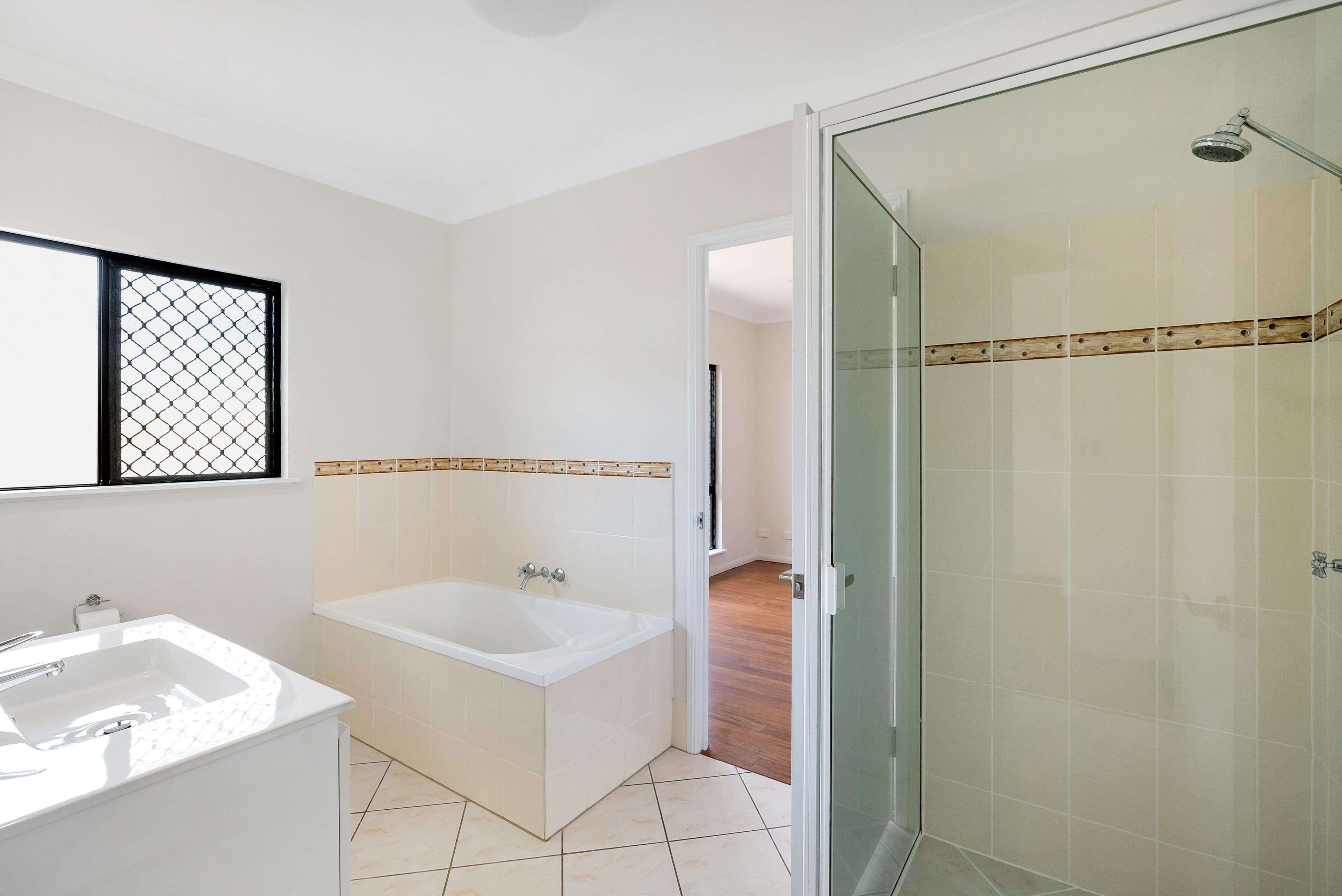 18 Etty Street, Kewarra Beach QLD 4879, Kewarra Beach - Thumbnail 5