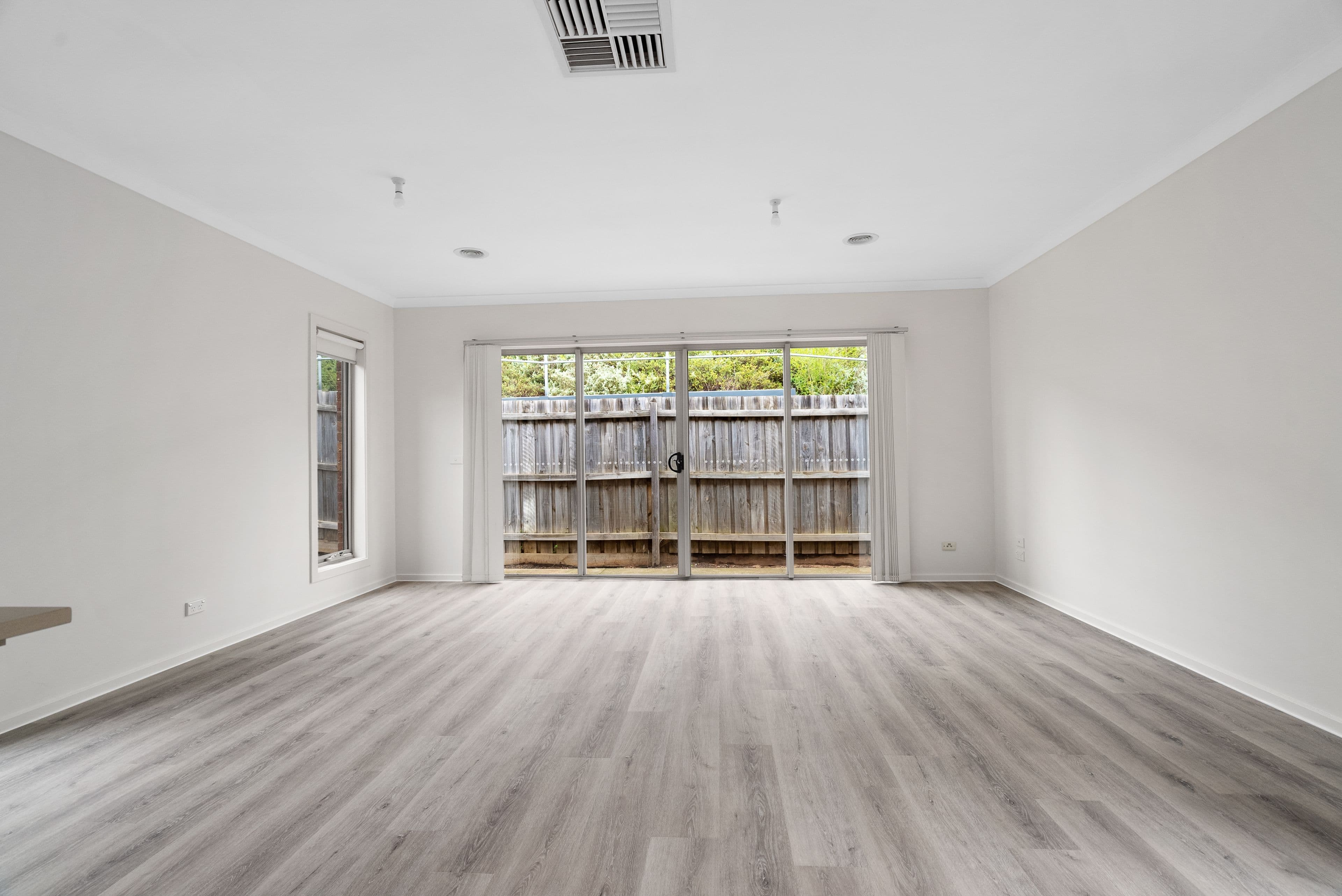 11-15 Silverdale Drive, Darley VIC 3340, Darley - Thumbnail 7