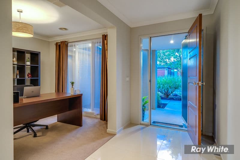 15 Layton Court, Truganina VIC 3029, Truganina - Thumbnail 2