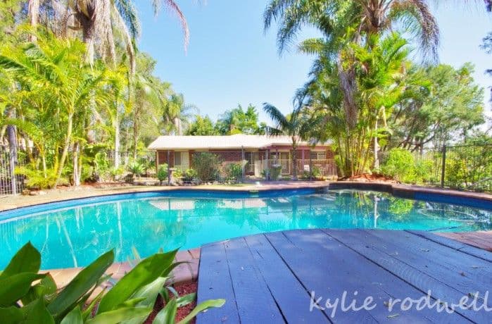 84 to 86 Tullamore Way, GLENEAGLE QLD 4285, Gleneagle - Image 1