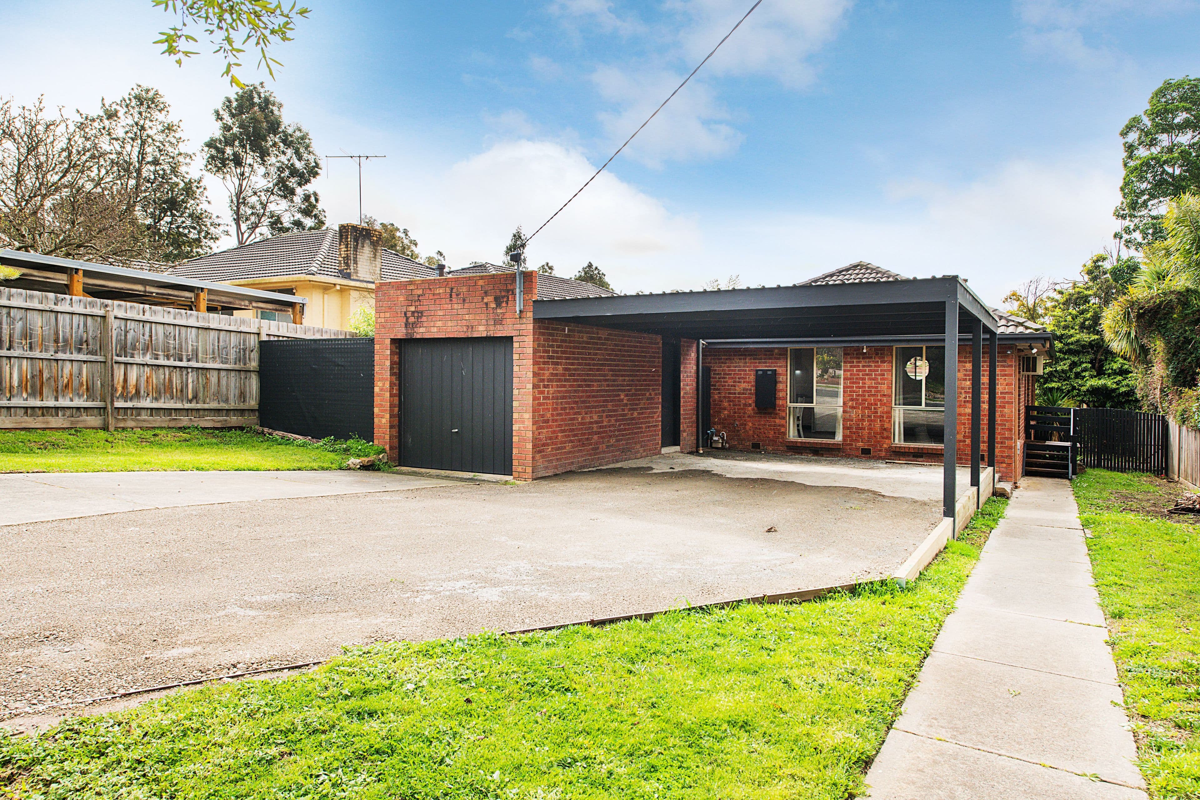 16 Blyde Street, Sinnamon Park QLD 4073, Sinnamon Park - Image 1
