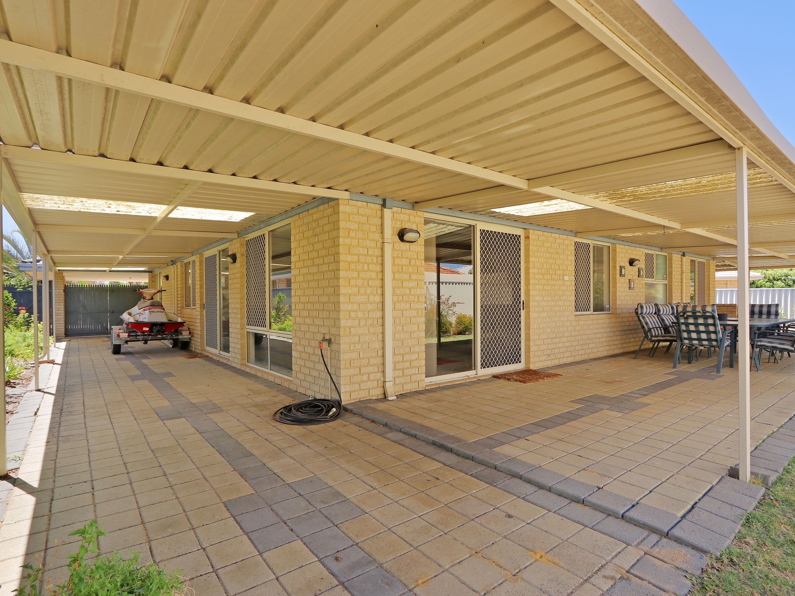21 Norbertine Close, Queens Park WA 6107, Queens Park - Thumbnail 4