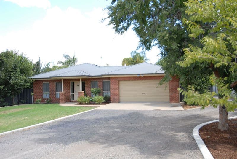 562 Harfleur Street, Deniliquin NSW 2710, Deniliquin - Image 1