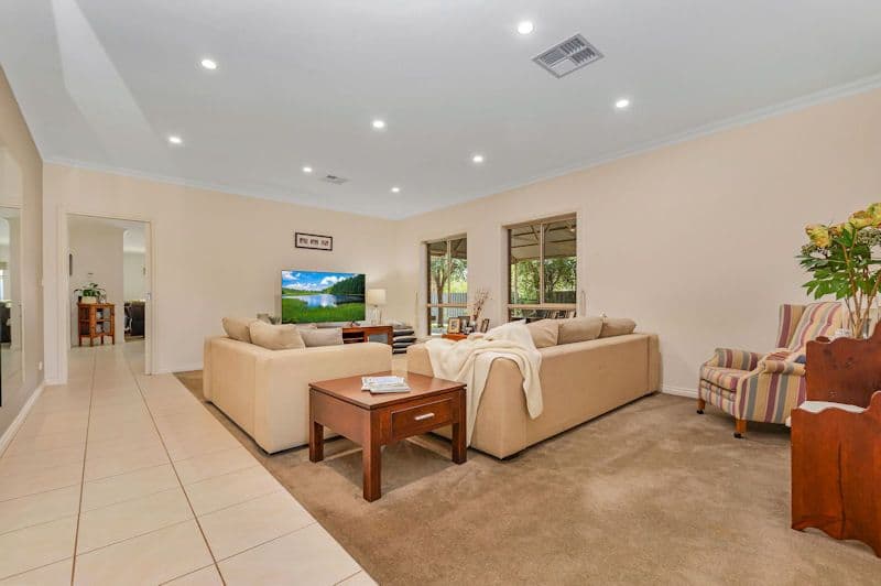 562 Harfleur Street, Deniliquin NSW 2710, Deniliquin - Thumbnail 3