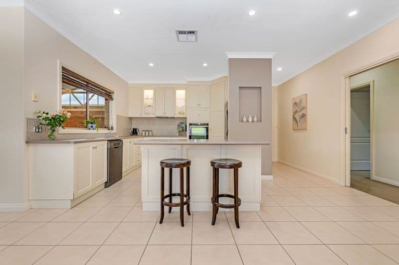 562 Harfleur Street, Deniliquin NSW 2710, Deniliquin - Thumbnail 7